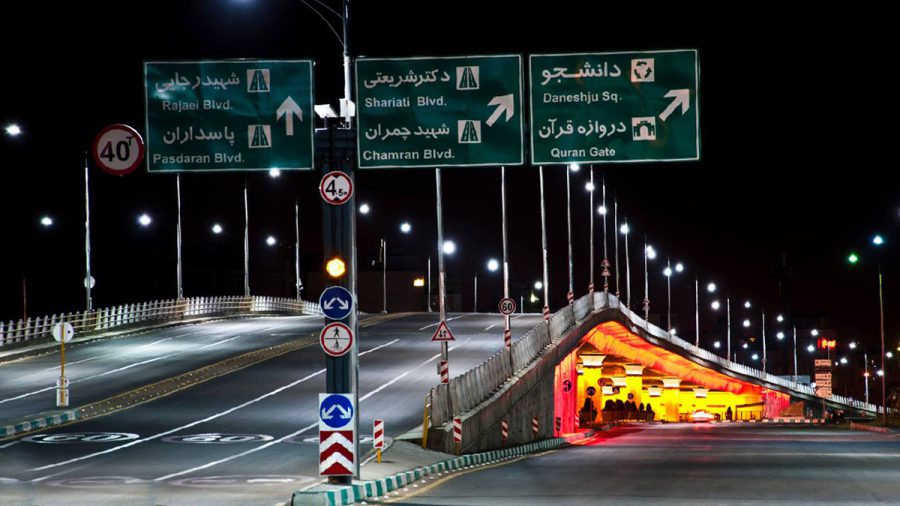 هوشمندسازی تابلوهای راهنمایی و رانندگی