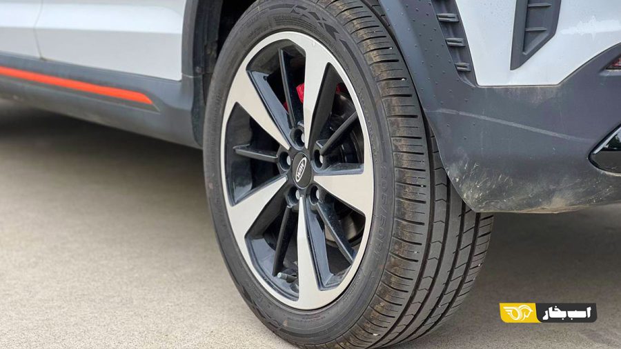 ام وی ام X33 کراس