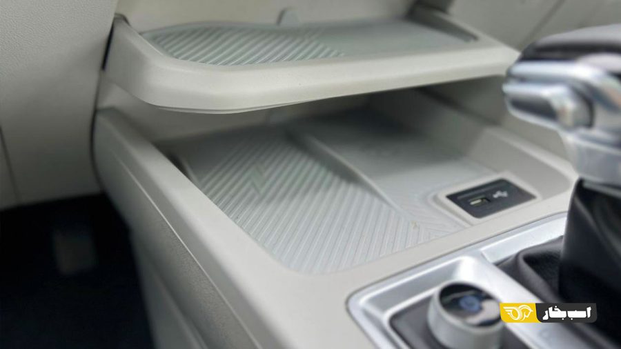 کابین ام وی ام X33 کراس