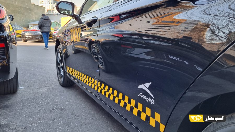 تحویل چهارصد دستگاه تاکسی برقی توسط کرمان موتور