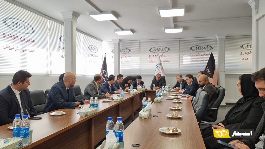 نمایندگی خودروهای برقی مدیران خودرو