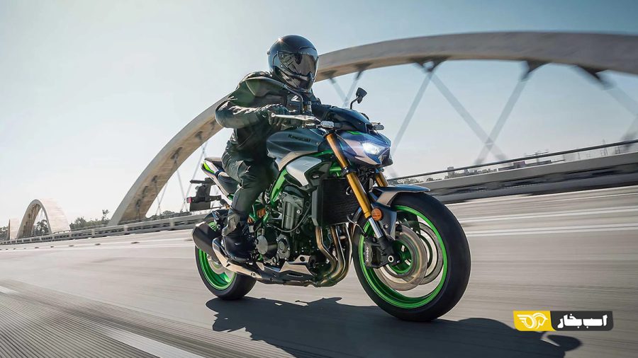 کاوازاکی Z900 2025
