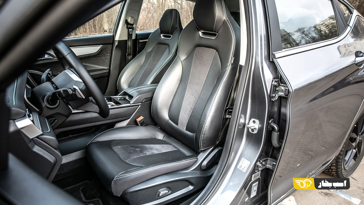 کابین کی ام سی J7 و لادا آئورا