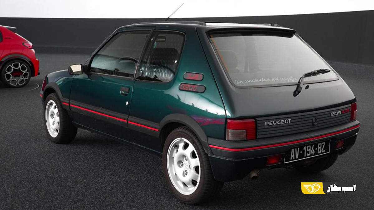 پژو e208 GTi و پژو 205 GTi