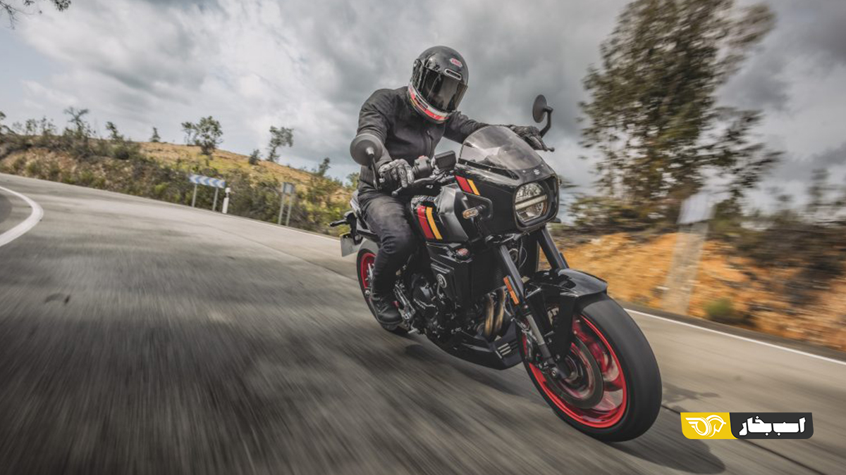 سوزوکی GSX-8T و 8TT