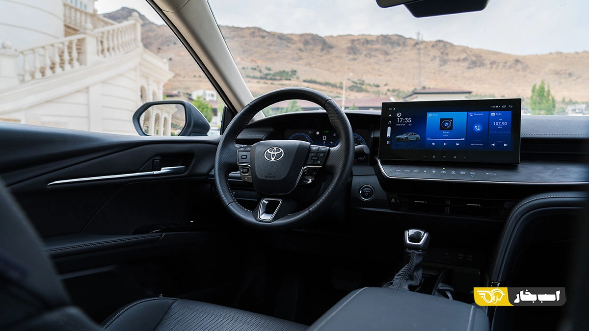 تویوتا کمری 2024