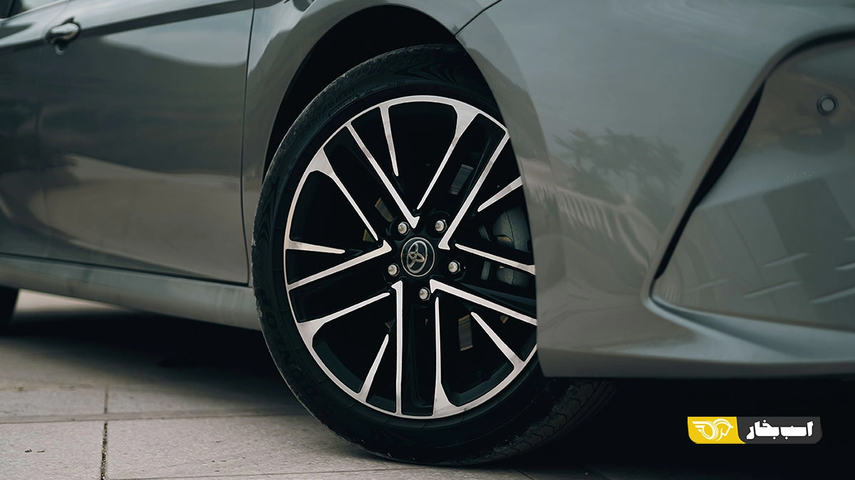 تویوتا کمری 2024