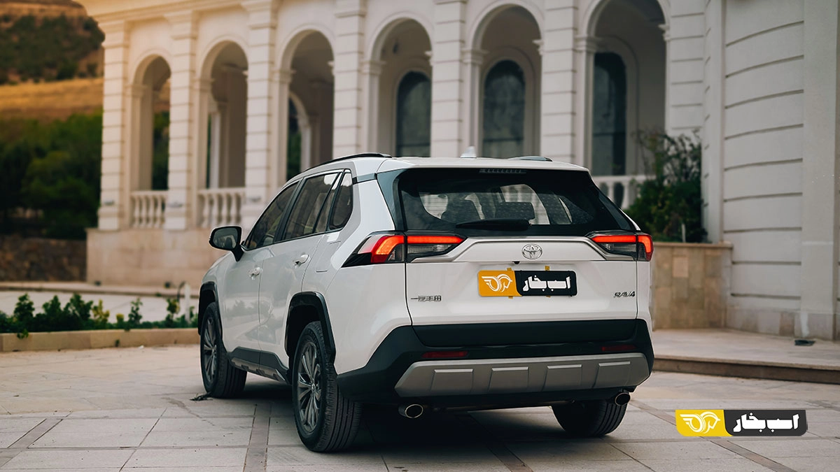 تویوتا راو 4 2024