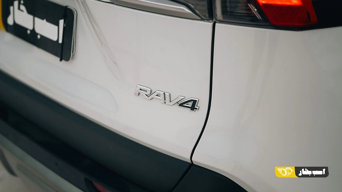 تویوتا راو 4 2024