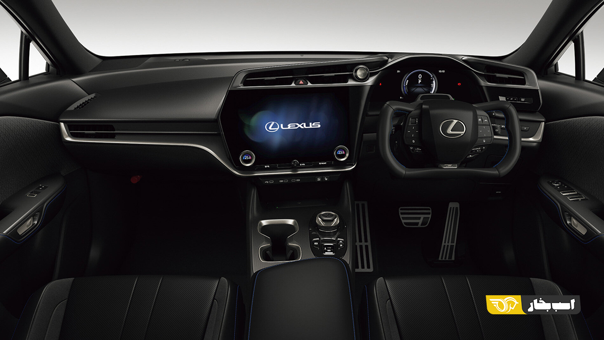 کابین لکسوس RZ550e F Sport