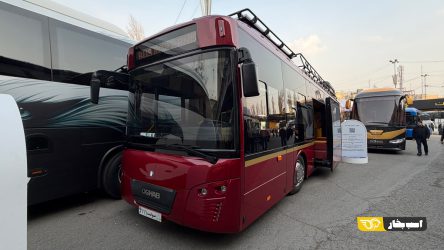 اتوبوس سریال پایتخت با عقاب افشان به نمایشگاه حمل و نقل آمد