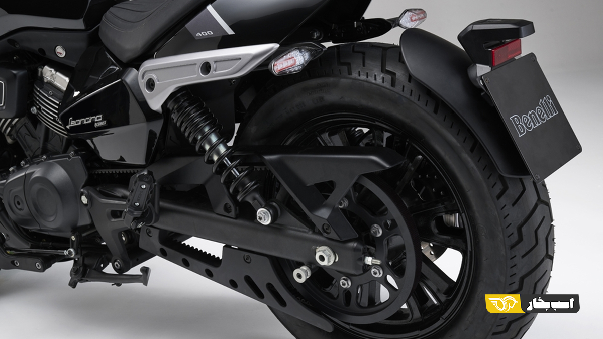بنلی Leoncino Bobber 400