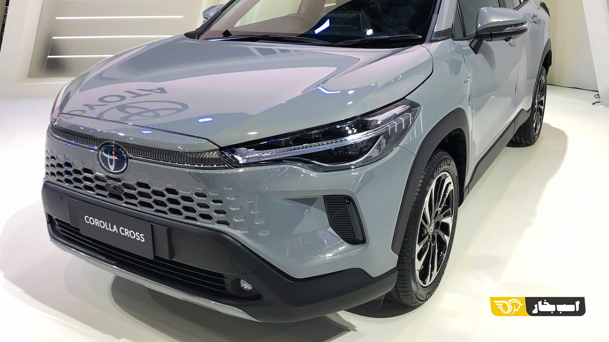 تویوتا کرولا کراس فیس لیفت هیبرید