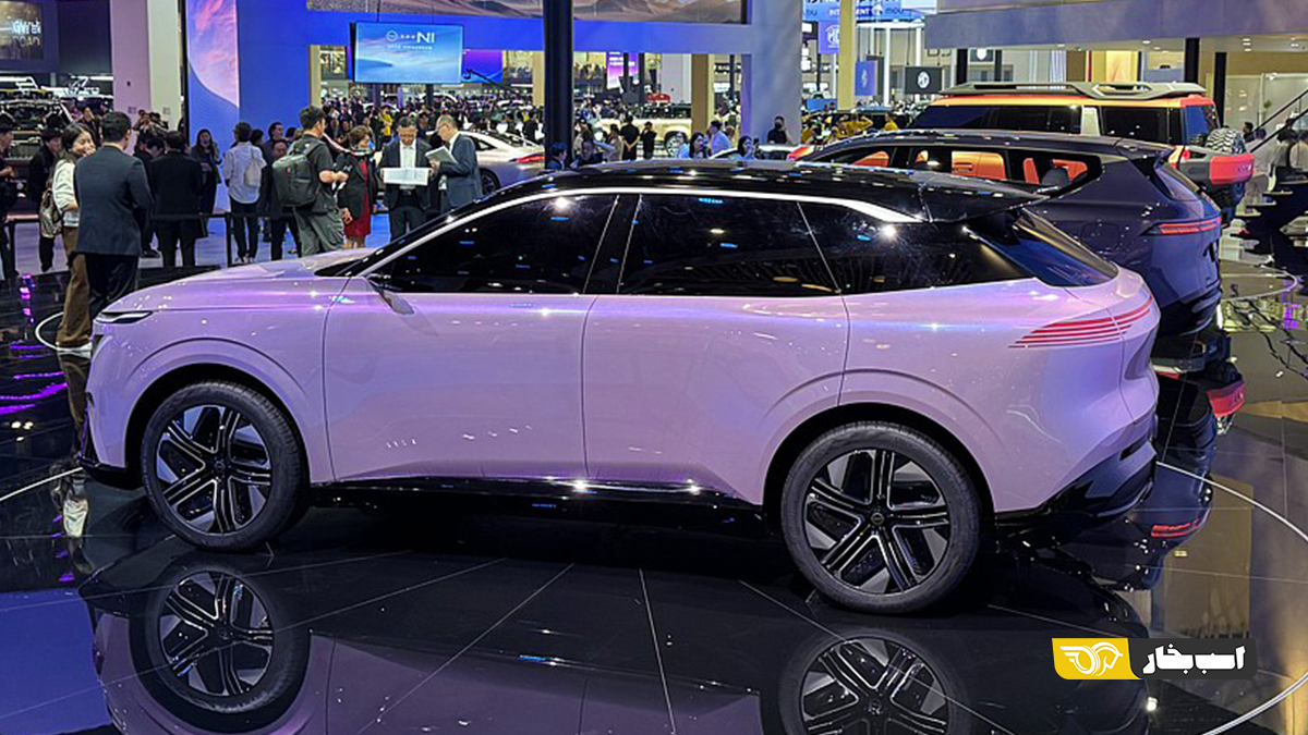نیسان Urban SUV