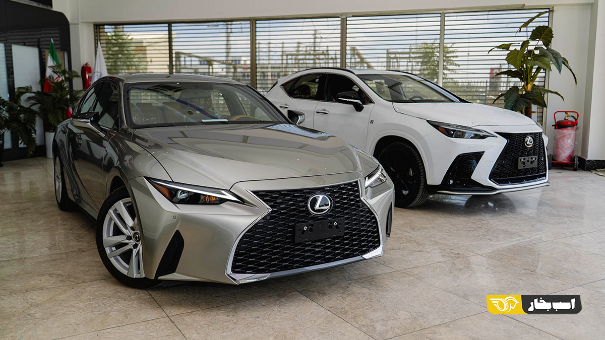 لکسوس IS300 LEXUS