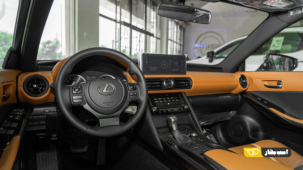 لکسوس IS300 LEXUS