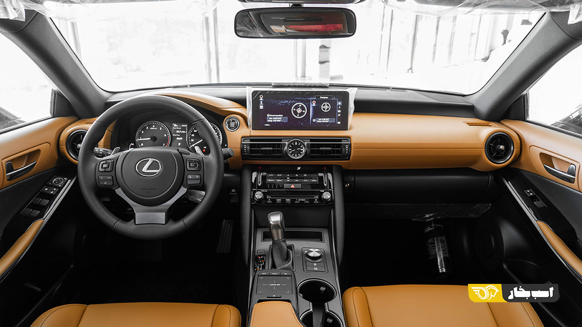 لکسوس IS300 LEXUS