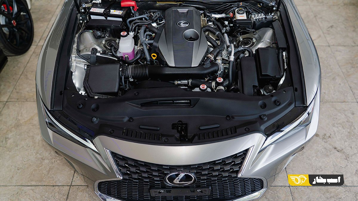 لکسوس IS300 LEXUS