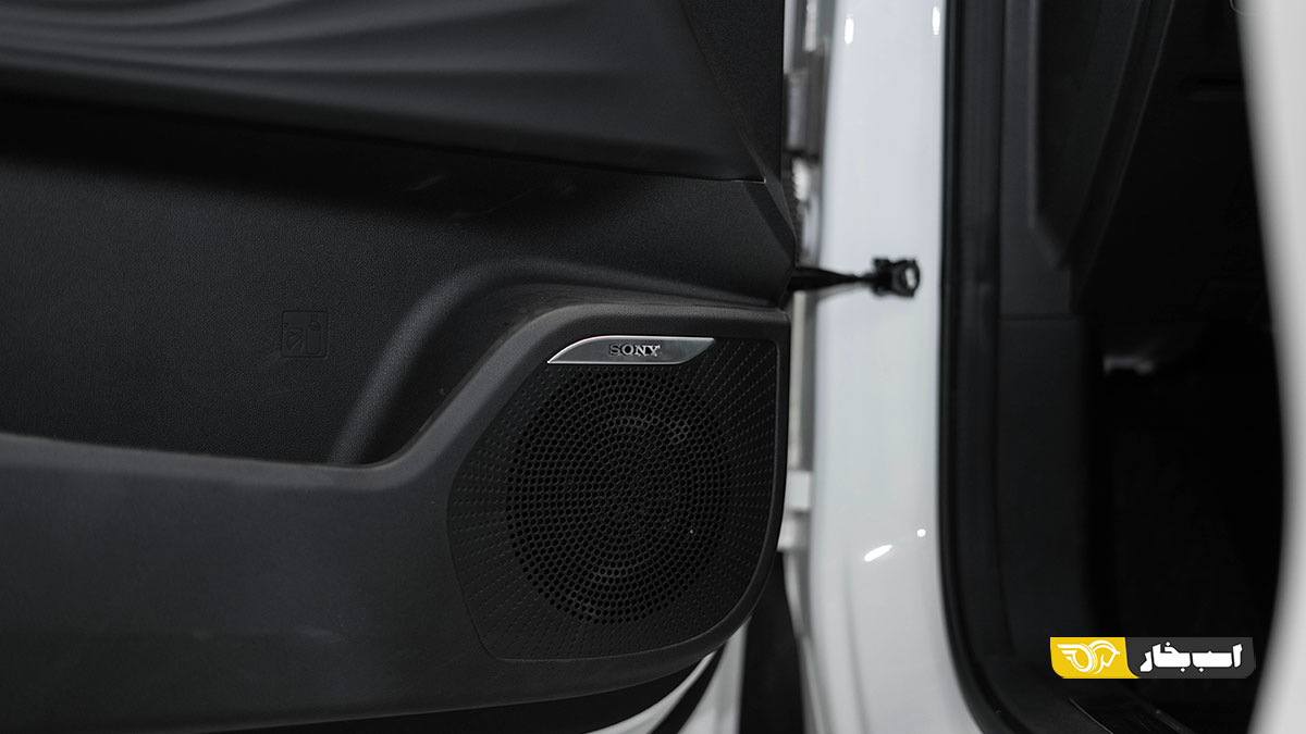 فونیکس F9