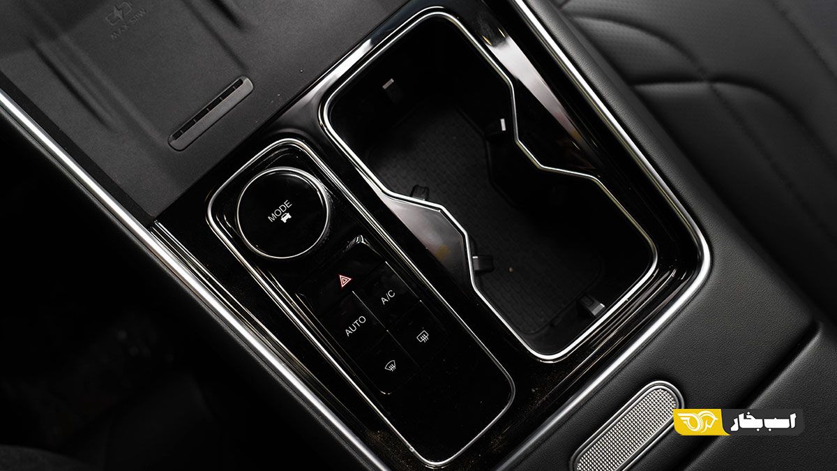 فونیکس F9