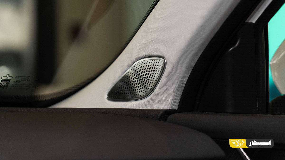 فونیکس F9