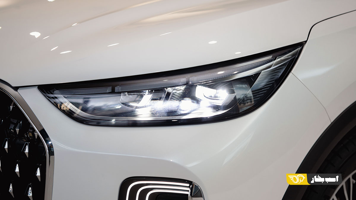 فونیکس F9