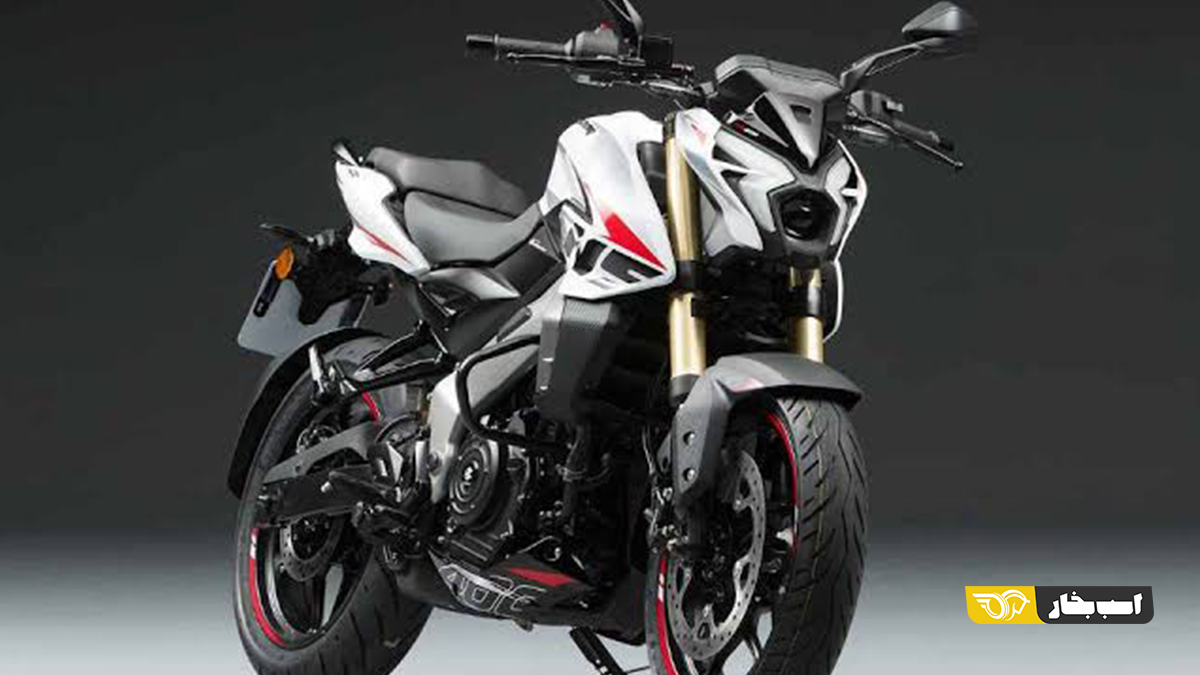 باجاج Dominar NS400Z مدل ۲۰۲۶