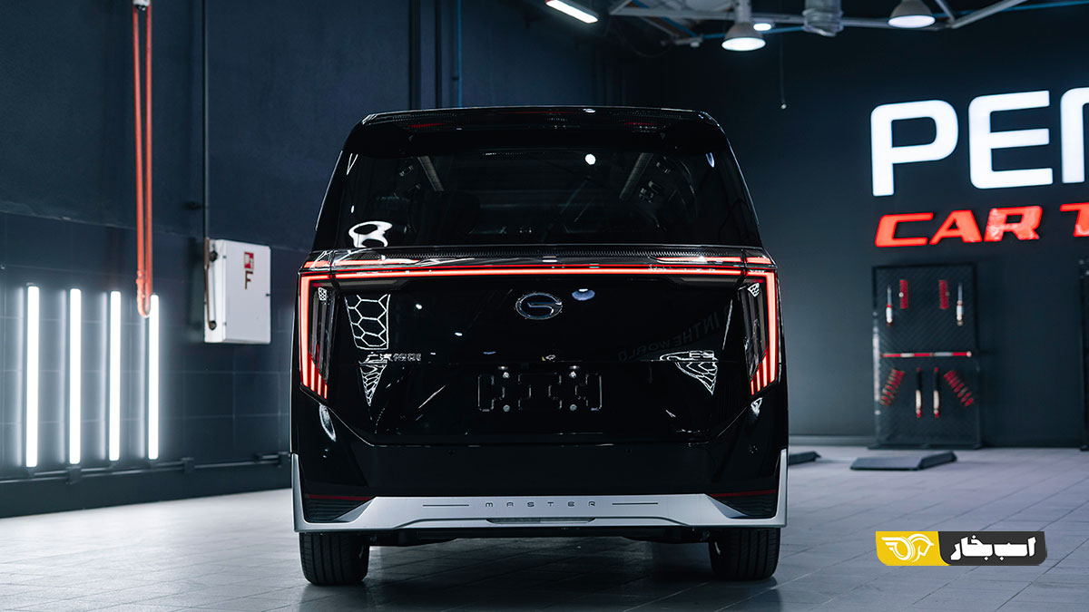 جی ای سی E9