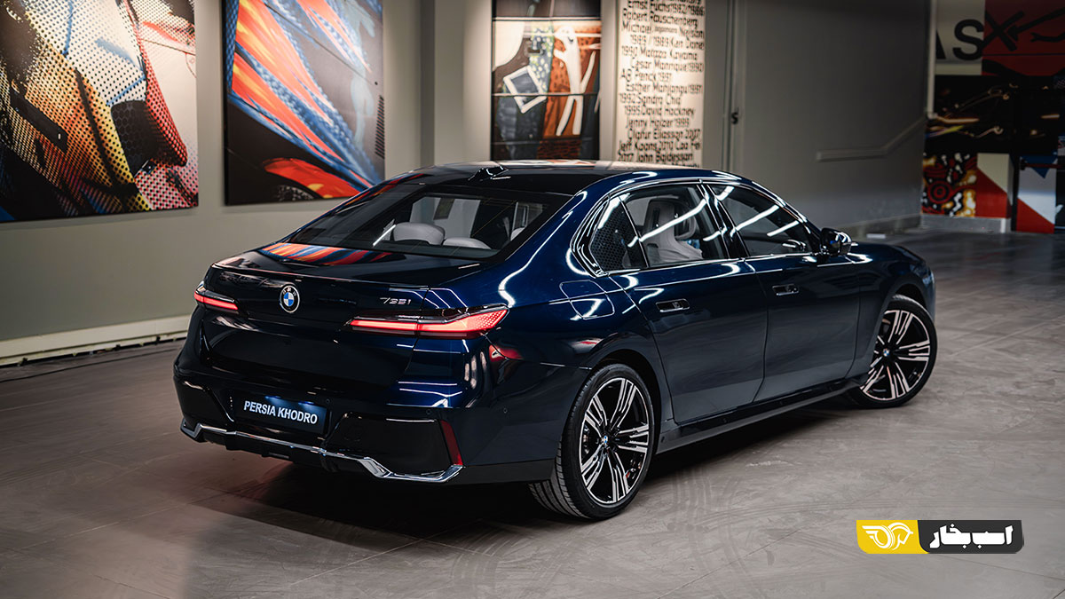 ب ام و 735i