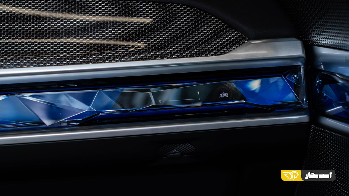 ب ام و 735i