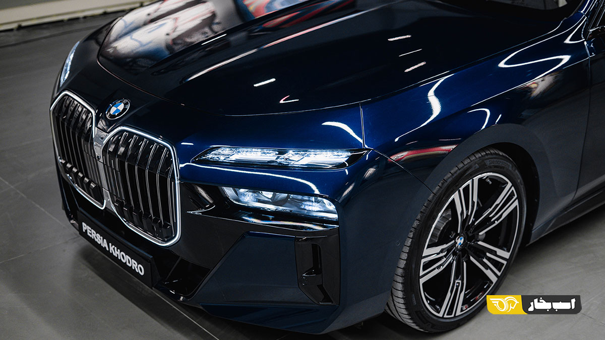 ب ام و 735i