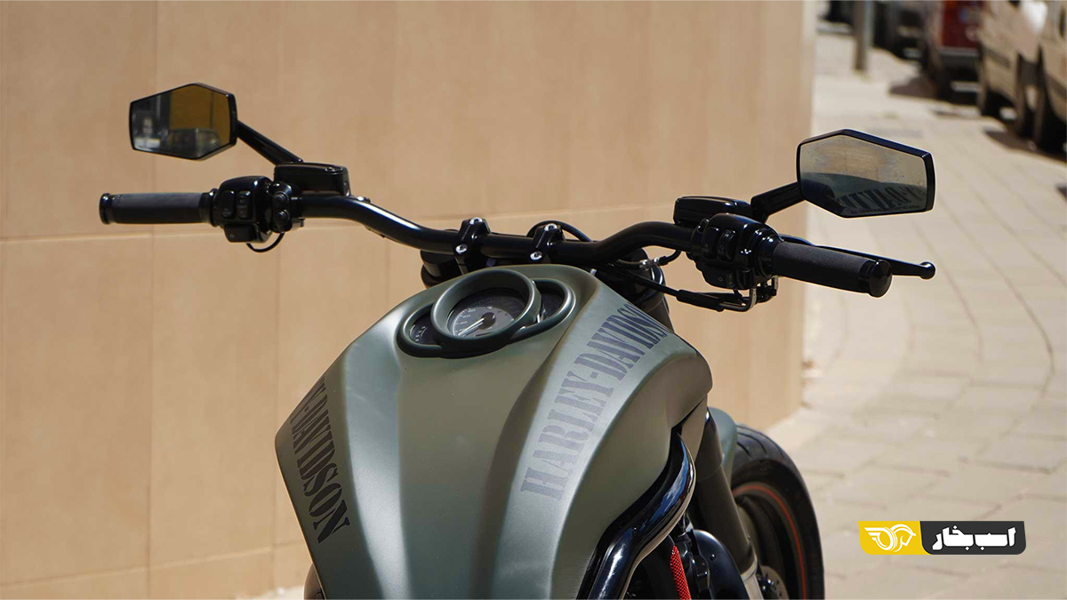 هارلی دیویدسون V-Rod 260 Army