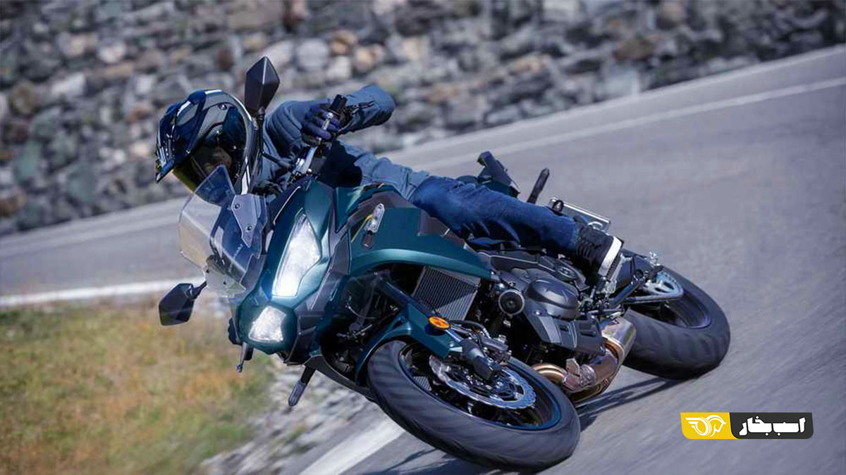 کاوازاکی Versys 650