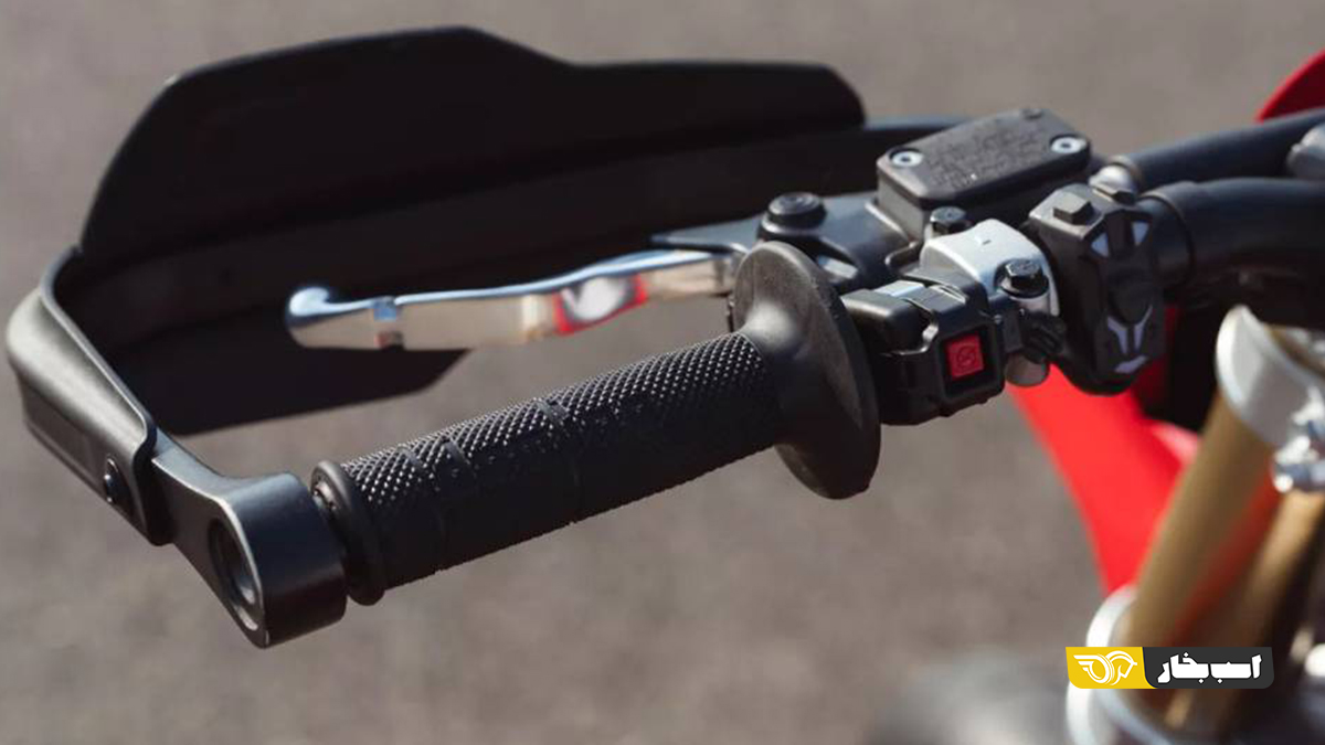 دوکاتی Desmo450 SM مدل ۲۰۲۷