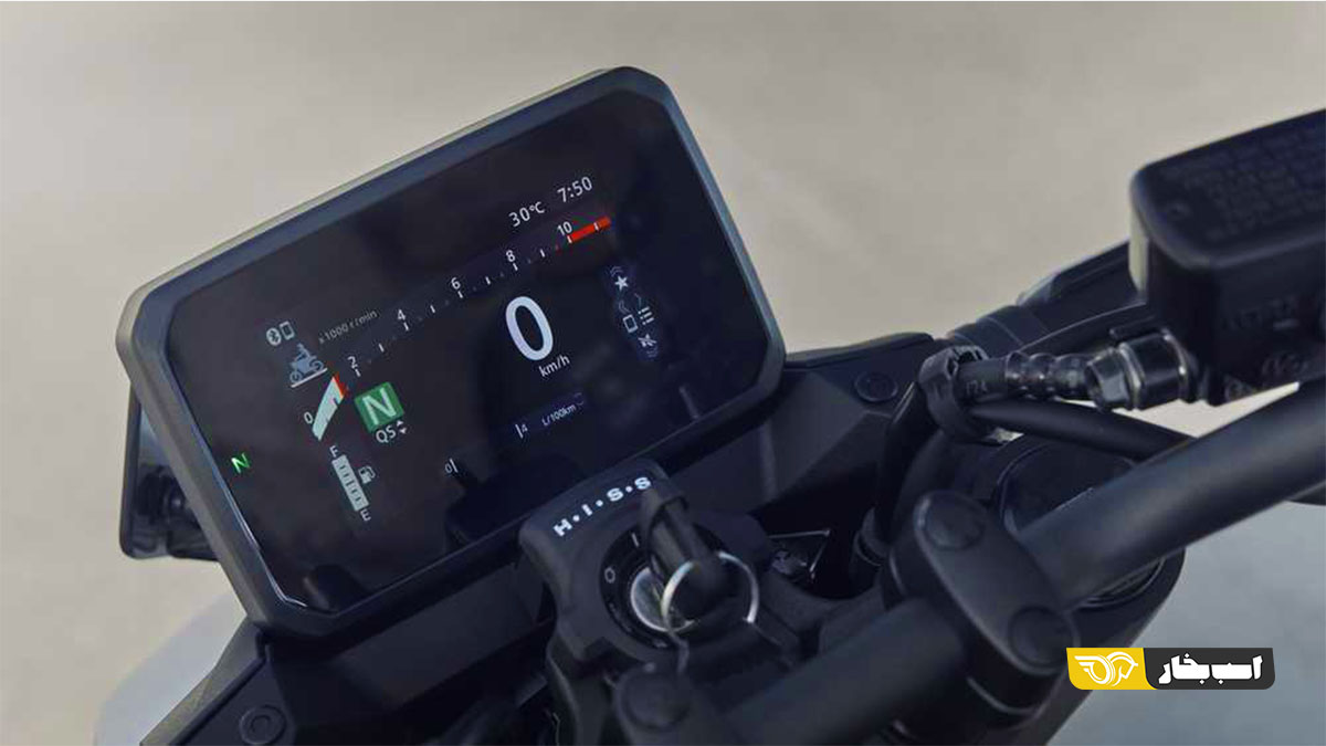 هوندا CB750 Hornet E-Clutch