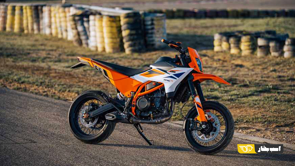 کی‌تی‌ام 390 SMC R