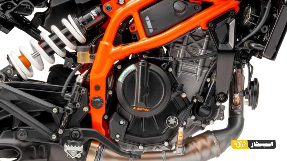 کی‌تی‌ام 390 SMC R
