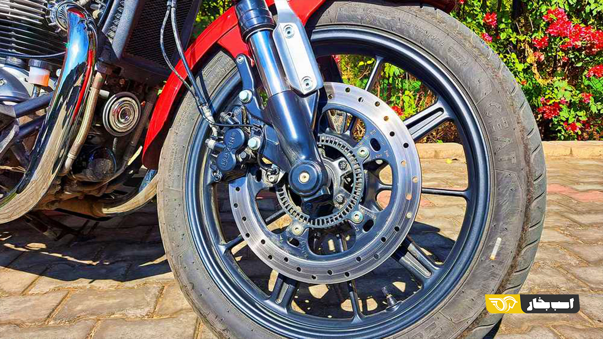 رویال انفیلد Super Meteor 650
