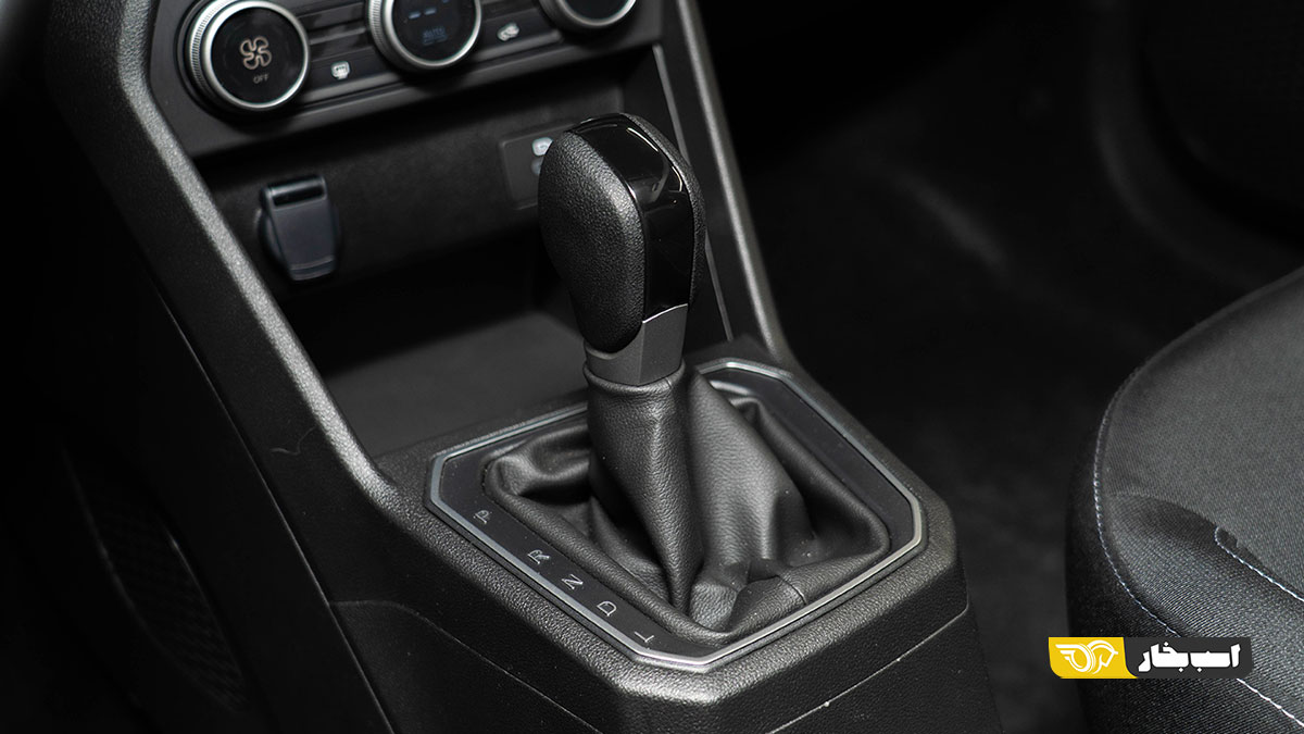 داچیا لوگان DACIA LOGAN