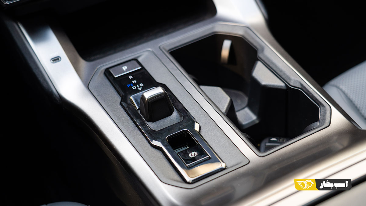 تویوتا راو4 AWD پارسیان موتور رفاه