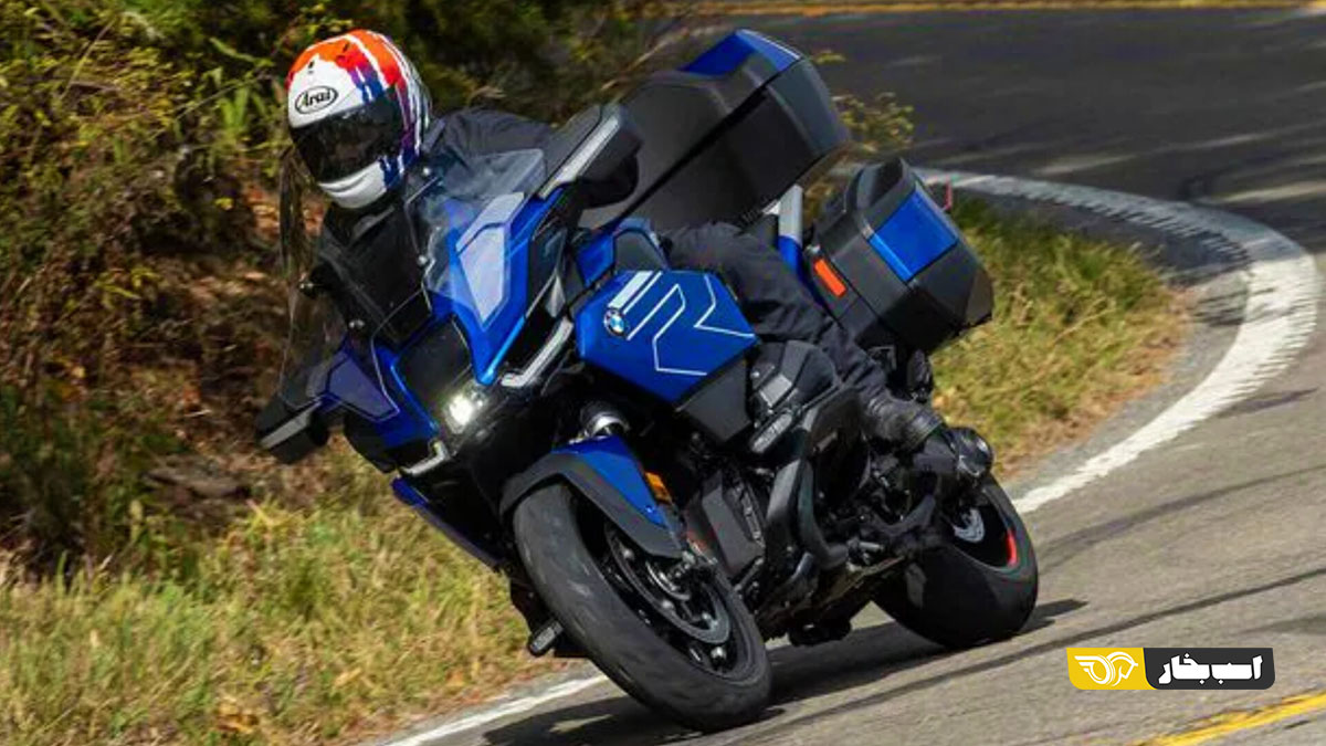 بامو R 1300 RT و هوندا گلد وینگ