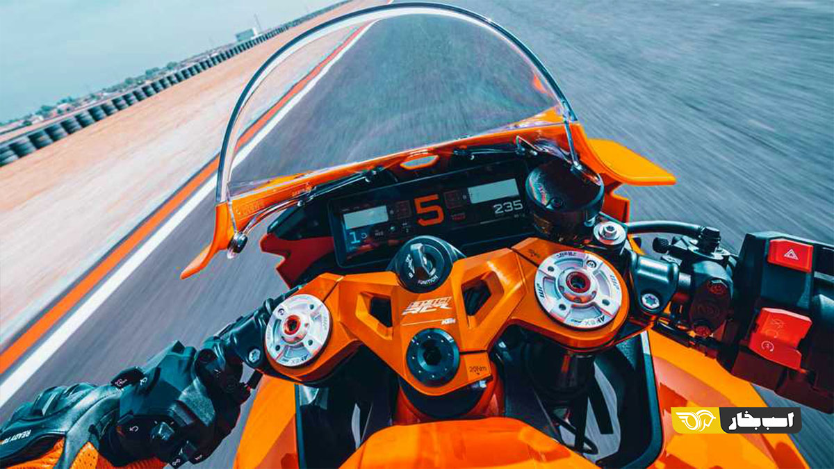 کی‌تی‌ام 990 RC R
